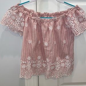 HOLLISTER OFF THE SHOULDER